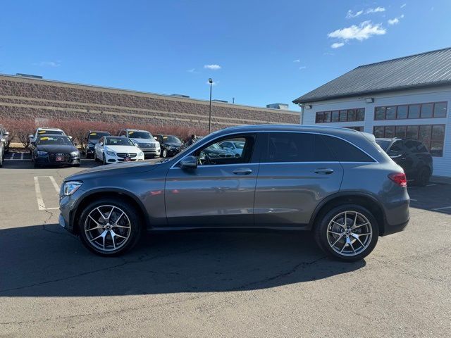 2021 Mercedes-Benz GLC 300