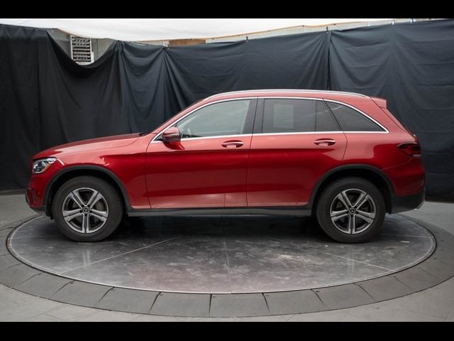 2021 Mercedes-Benz GLC 300