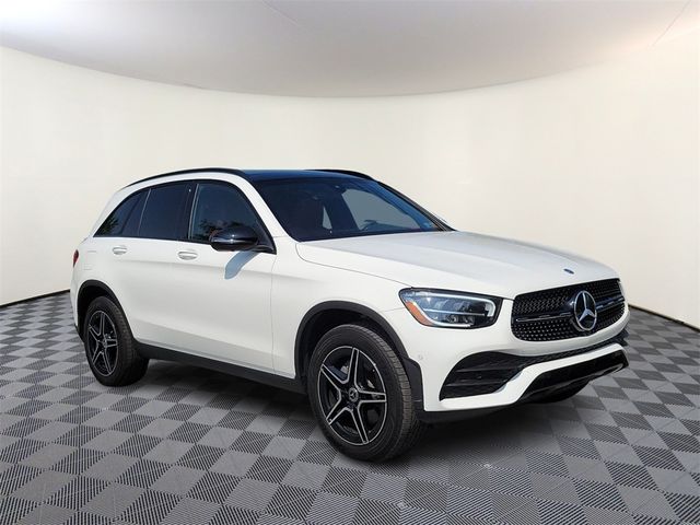 2021 Mercedes-Benz GLC 300