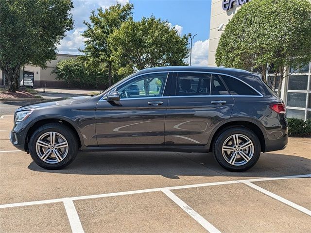 2021 Mercedes-Benz GLC 300