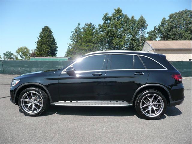 2021 Mercedes-Benz GLC 300