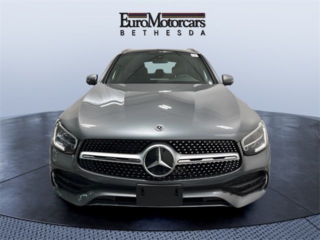 2021 Mercedes-Benz GLC 300