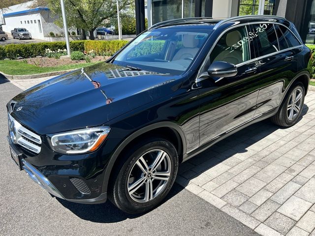 2021 Mercedes-Benz GLC 300