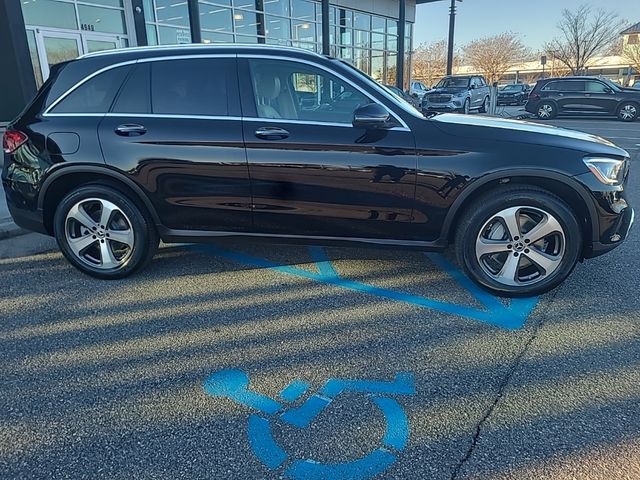 2021 Mercedes-Benz GLC 300