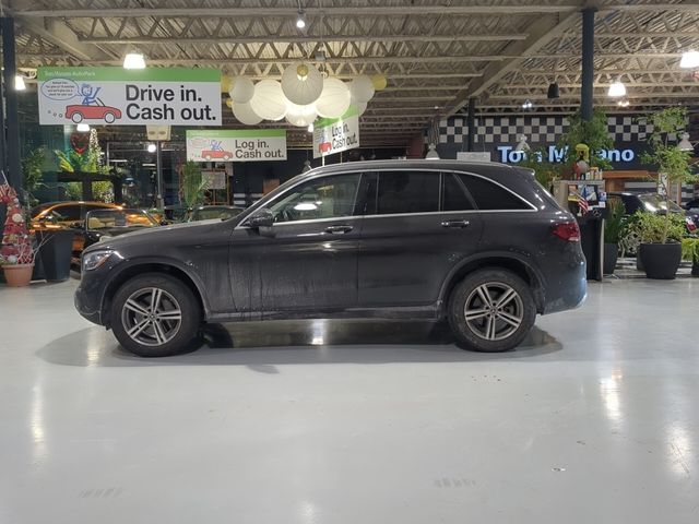 2021 Mercedes-Benz GLC 300