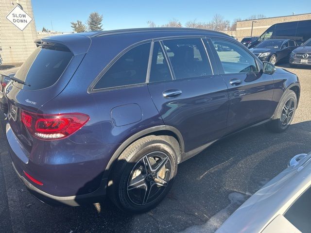 2021 Mercedes-Benz GLC 300