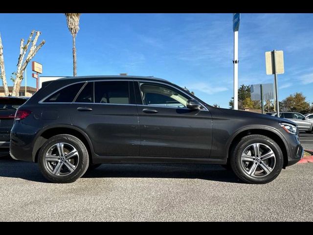 2021 Mercedes-Benz GLC 300