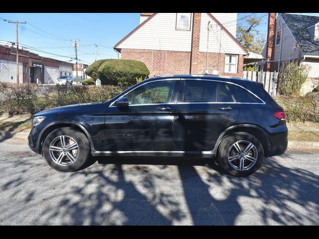 2021 Mercedes-Benz GLC 300