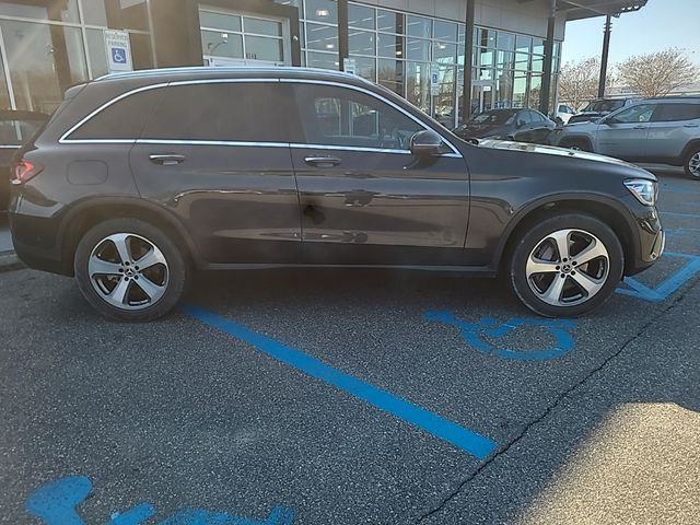 2021 Mercedes-Benz GLC 300