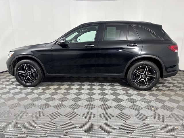 2021 Mercedes-Benz GLC 300