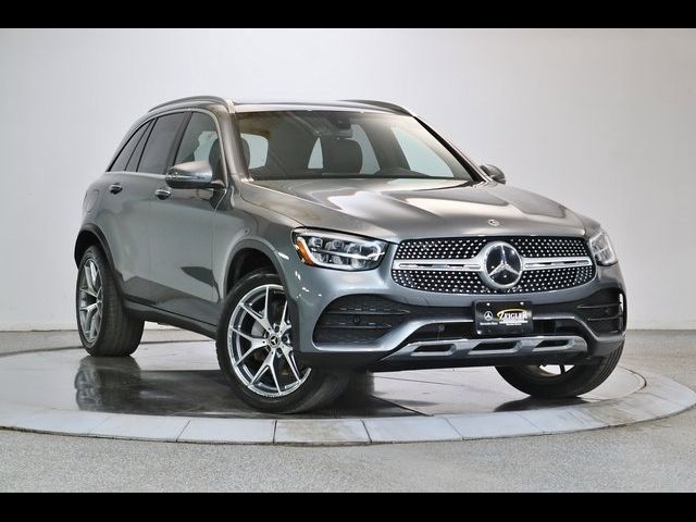 2021 Mercedes-Benz GLC 300