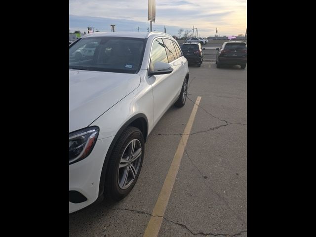 2021 Mercedes-Benz GLC 300