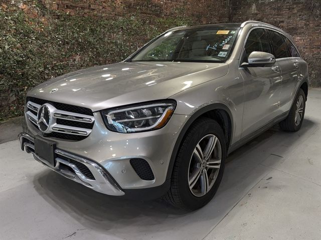 2021 Mercedes-Benz GLC 300