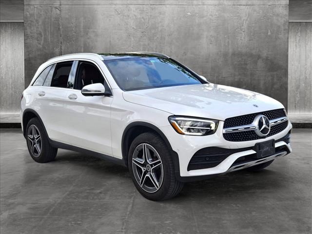 2021 Mercedes-Benz GLC 300