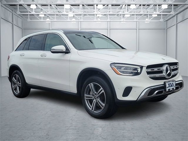 2021 Mercedes-Benz GLC 300