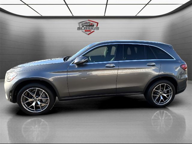 2021 Mercedes-Benz GLC 300