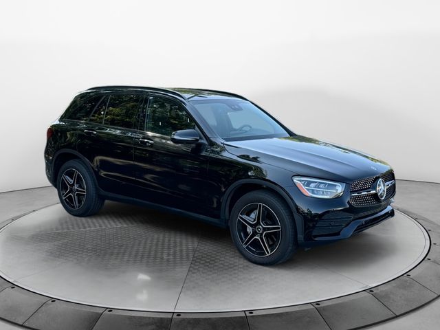 2021 Mercedes-Benz GLC 300