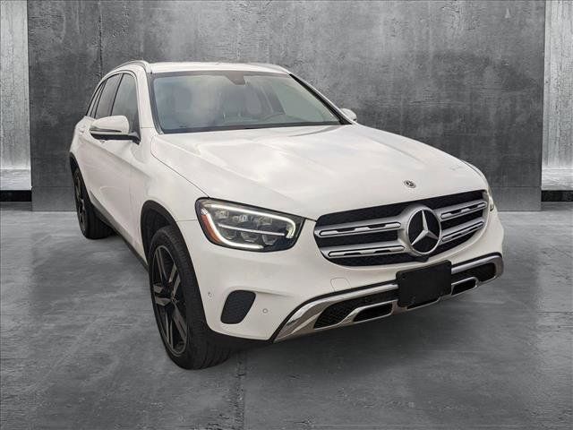 2021 Mercedes-Benz GLC 300