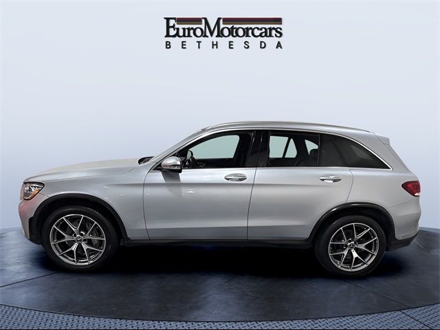 2021 Mercedes-Benz GLC 300