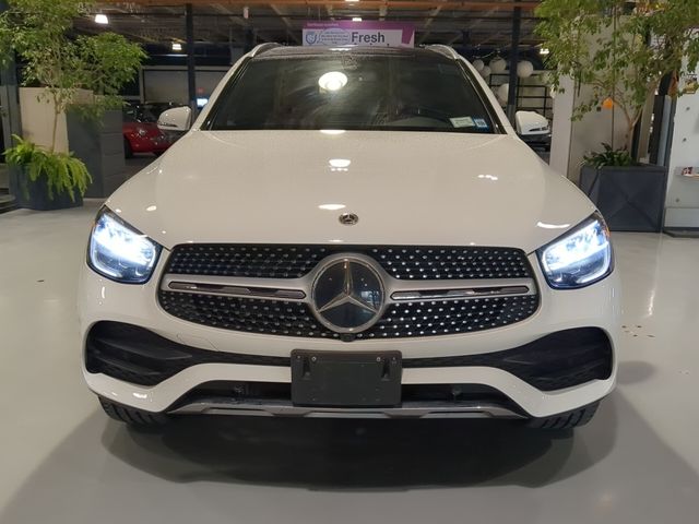 2021 Mercedes-Benz GLC 300