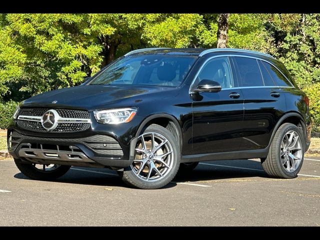 2021 Mercedes-Benz GLC 300