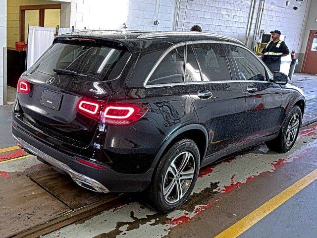 2021 Mercedes-Benz GLC 300