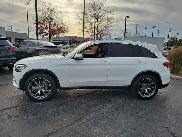 2021 Mercedes-Benz GLC 300