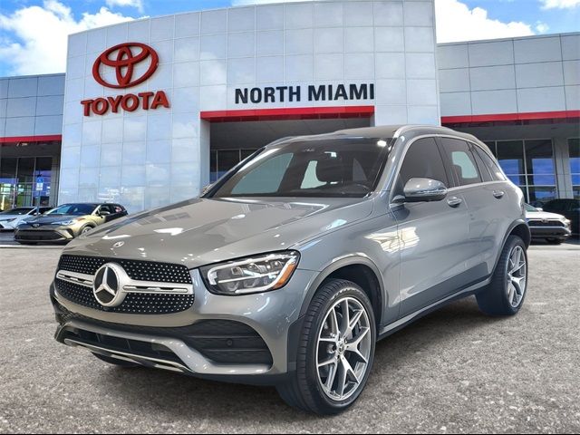 2021 Mercedes-Benz GLC 300