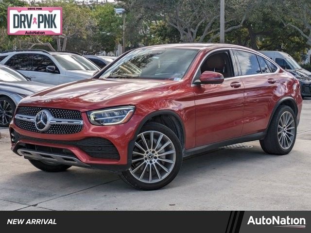 2021 Mercedes-Benz GLC 300