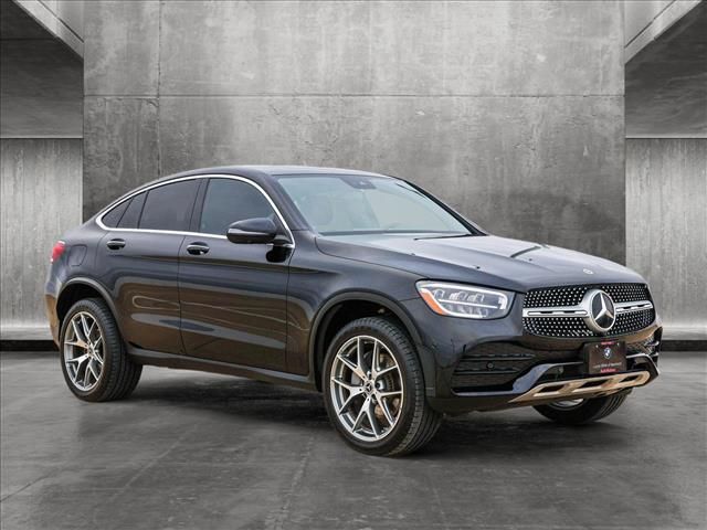 2021 Mercedes-Benz GLC 300