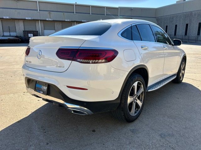 2021 Mercedes-Benz GLC 300