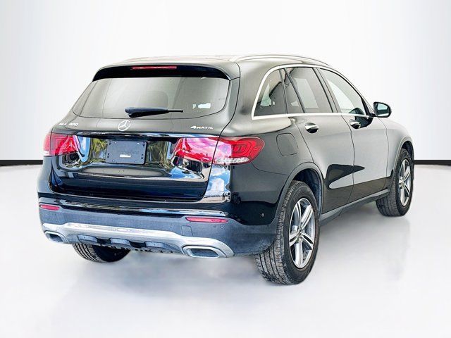 2021 Mercedes-Benz GLC 300