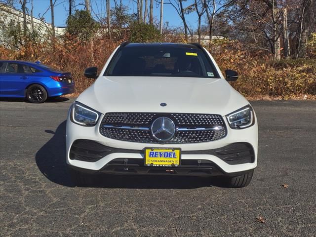 2021 Mercedes-Benz GLC 300