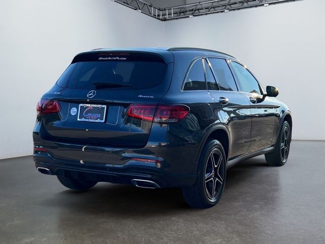 2021 Mercedes-Benz GLC 300