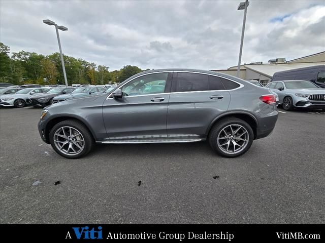 2021 Mercedes-Benz GLC 300