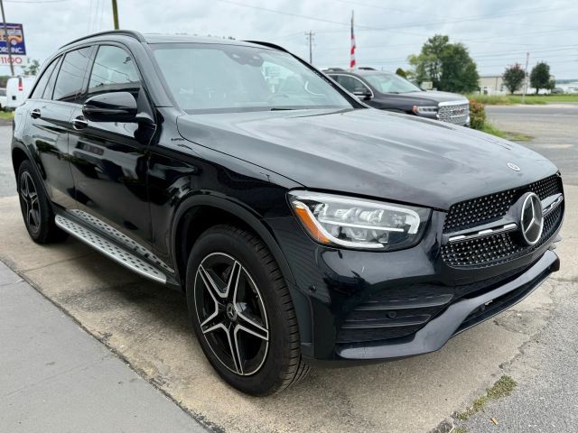 2021 Mercedes-Benz GLC 300