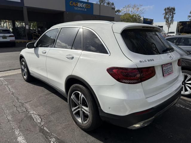 2021 Mercedes-Benz GLC 300