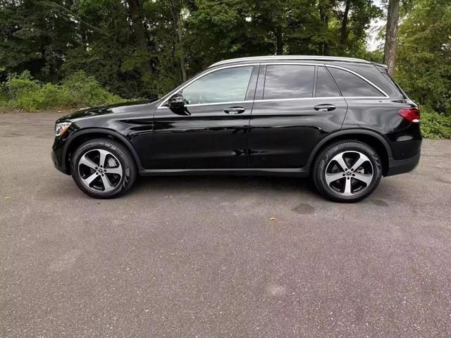 2021 Mercedes-Benz GLC 300