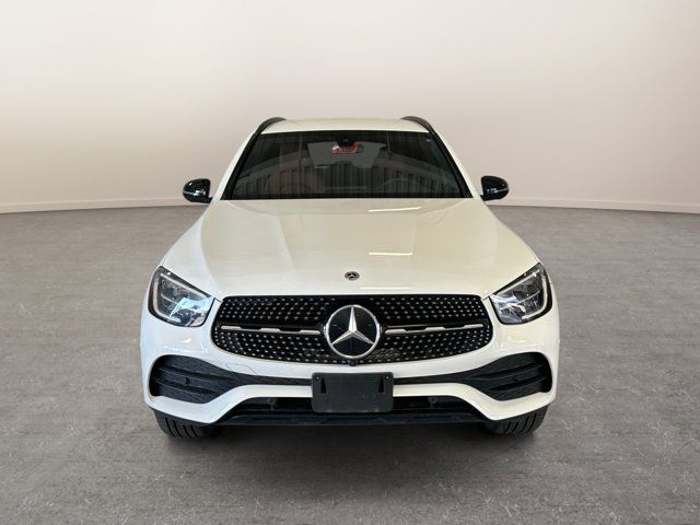 2021 Mercedes-Benz GLC 300