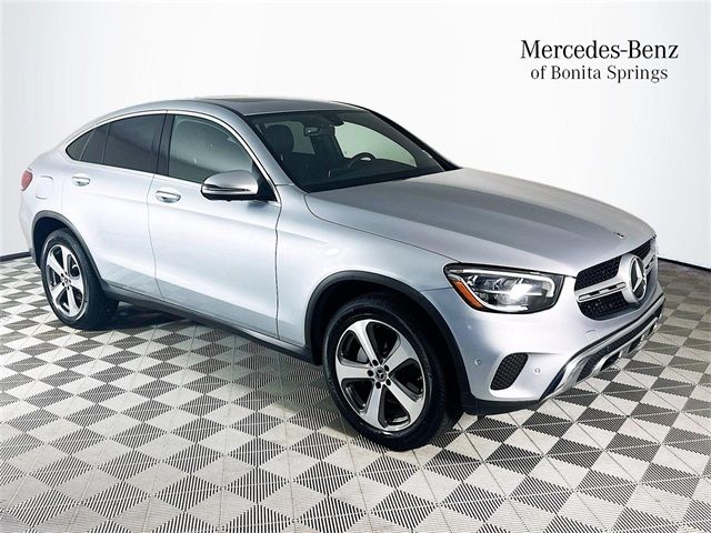 2021 Mercedes-Benz GLC 300