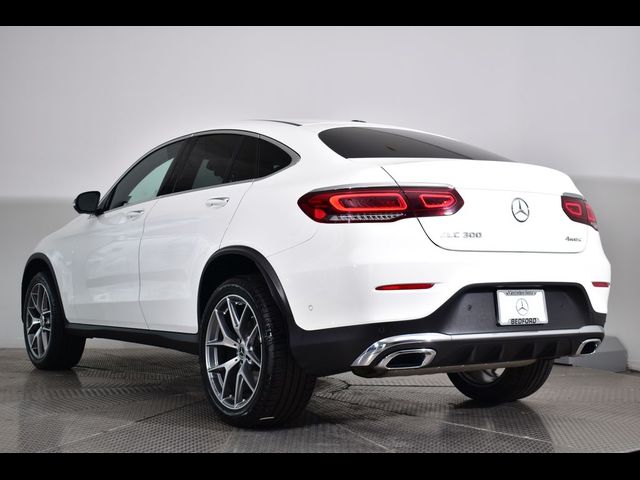 2021 Mercedes-Benz GLC 300