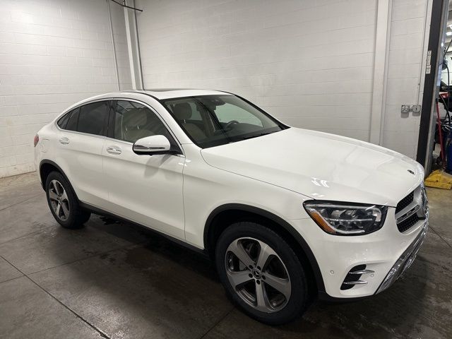 2021 Mercedes-Benz GLC 300