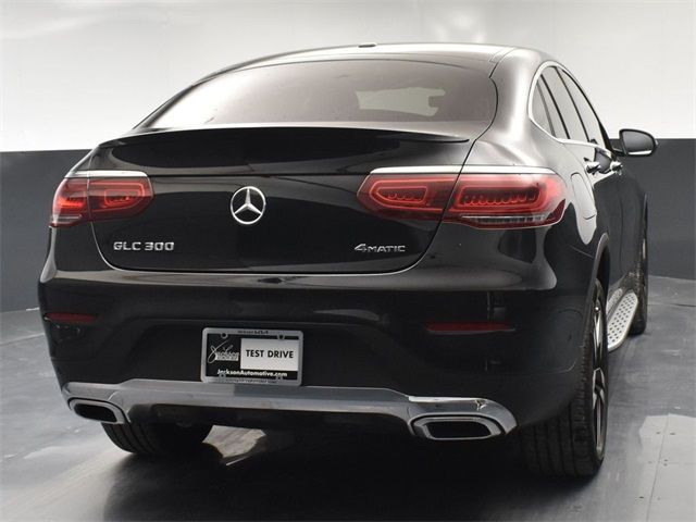 2021 Mercedes-Benz GLC 300