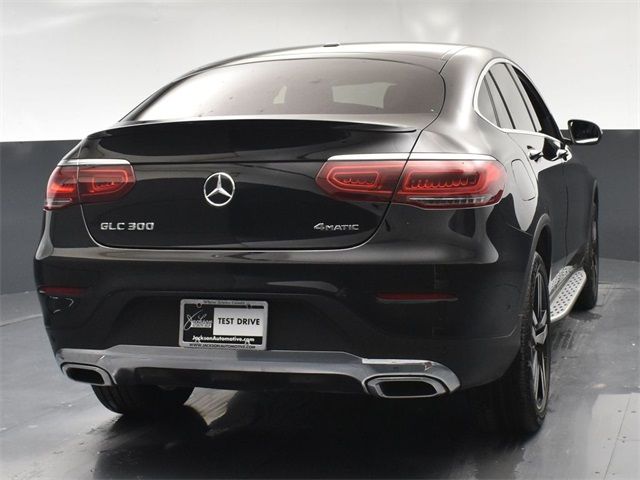 2021 Mercedes-Benz GLC 300