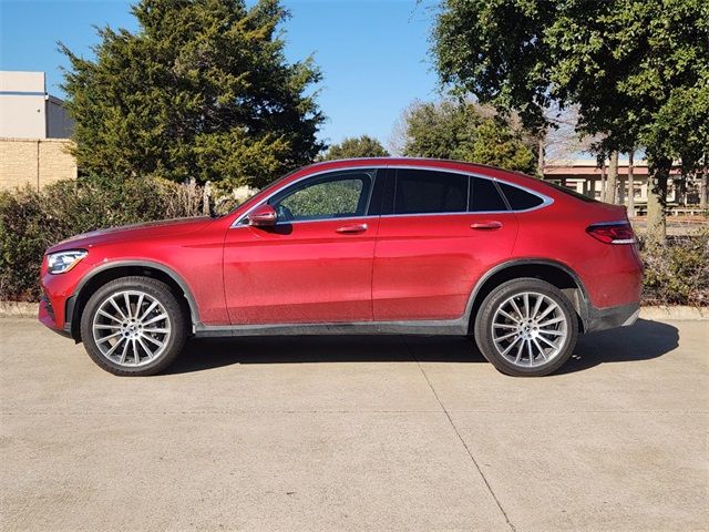 2021 Mercedes-Benz GLC 300