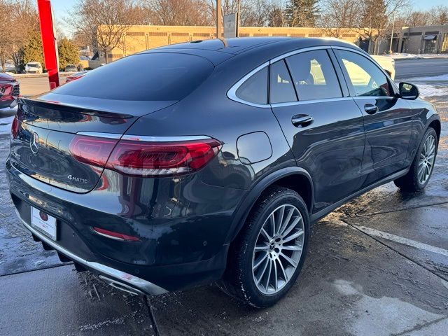 2021 Mercedes-Benz GLC 300