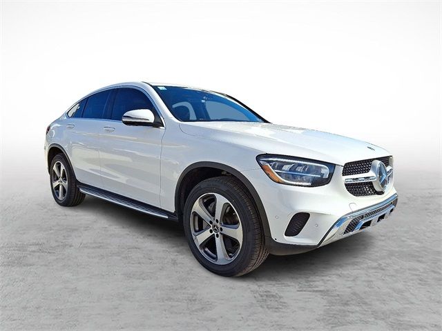 2021 Mercedes-Benz GLC 300