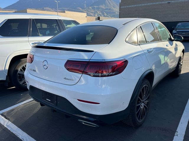 2021 Mercedes-Benz GLC 300