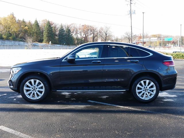 2021 Mercedes-Benz GLC 300