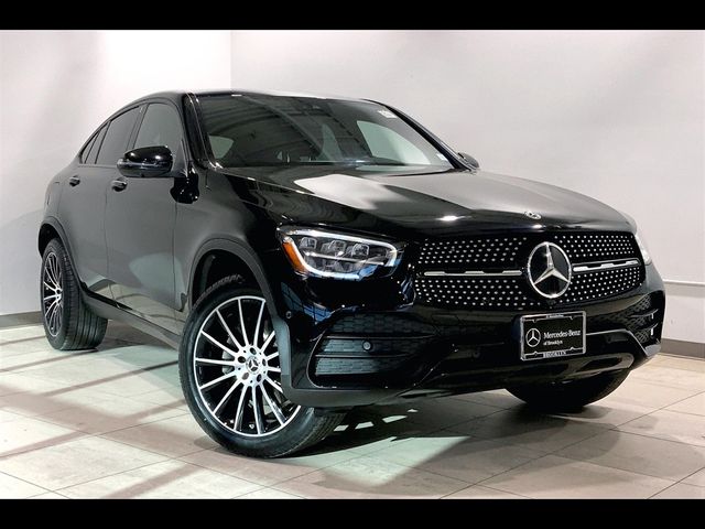 2021 Mercedes-Benz GLC 300